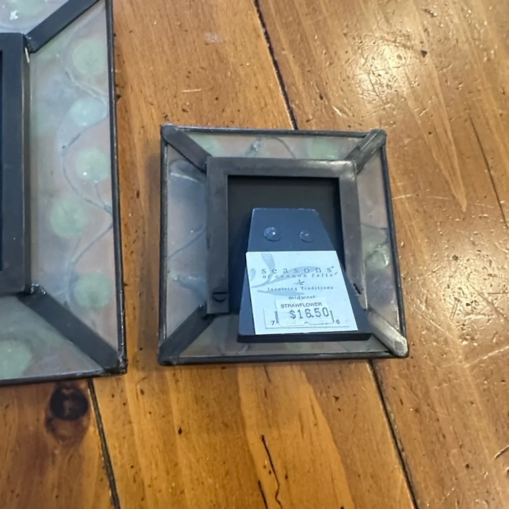 Decorative Glass Photo Frame Set with Green and Red Accents Plus 2 Voltives